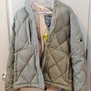 686 Hooded Women's Snow Jacket